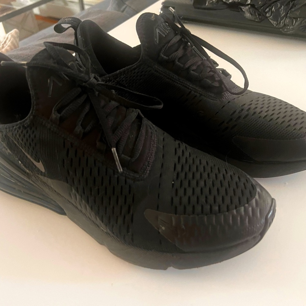 Nike Air Max 270 size 12